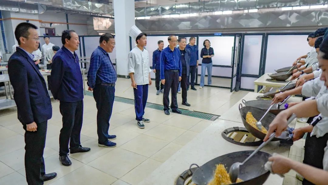 微信图片_20230508201322.jpg 微信图片_20230508201322.jpg